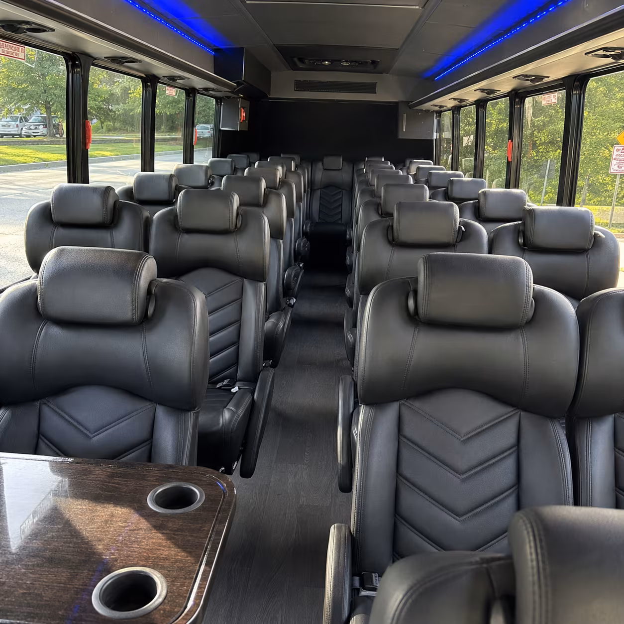 chesapeake short and long term charter bus services for chesapeake businesses