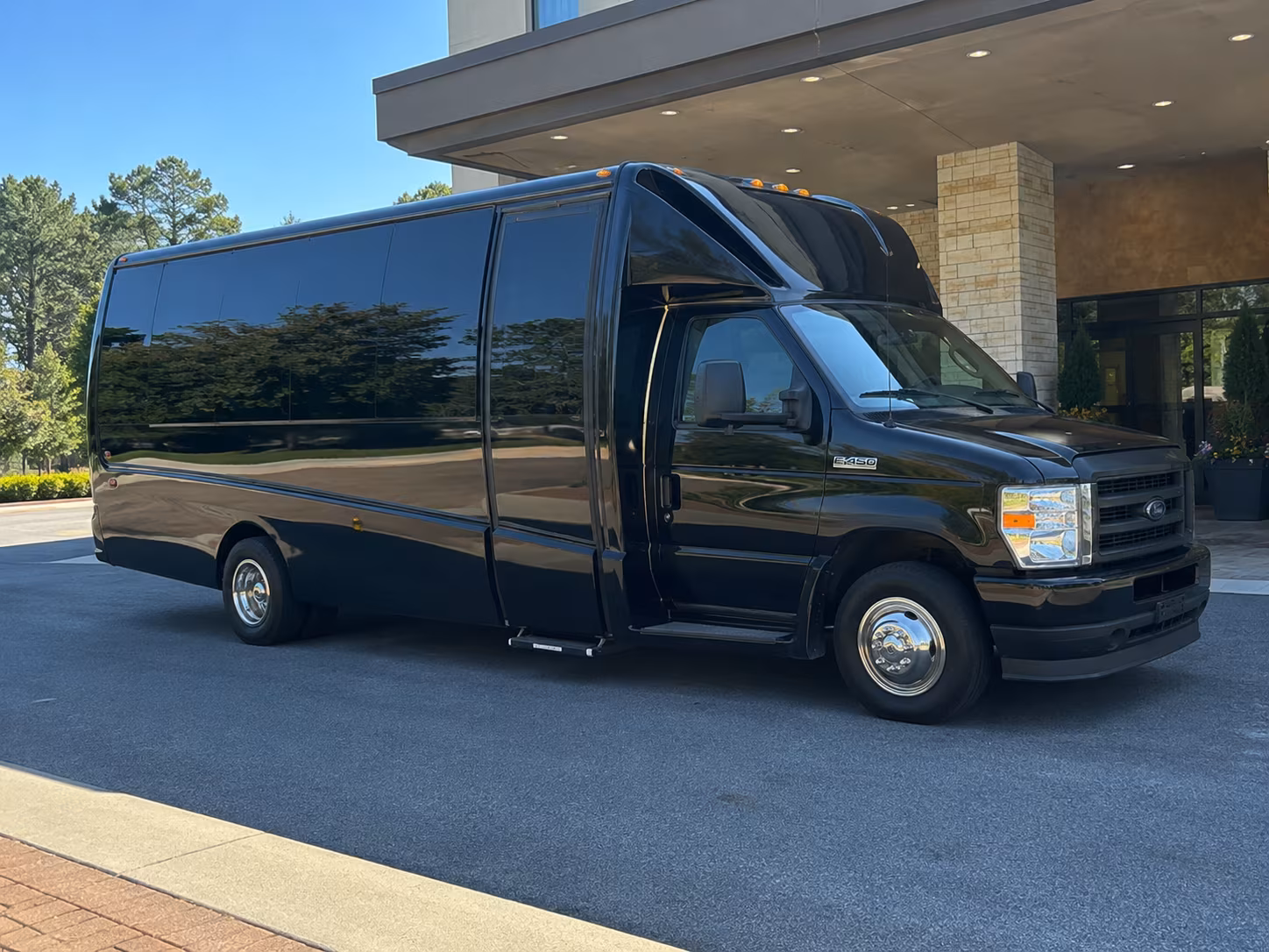 get your group to blacksburg high school prom in style