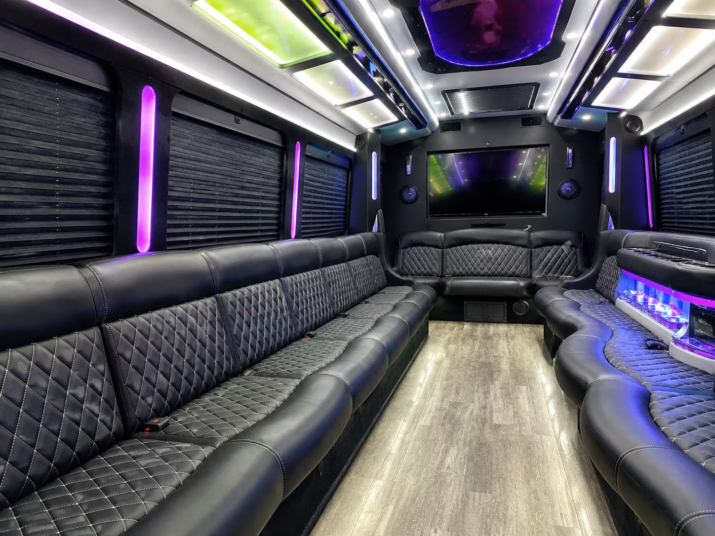 smith mountain lake bachelorette weekends group getaways party bus